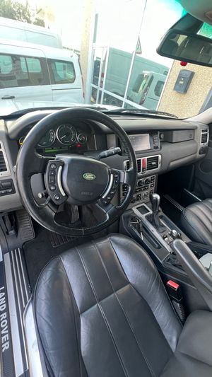 Land-Rover Range Rover 3.0 Td6 HSE   - Foto 14