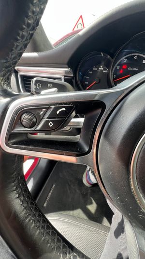 Porsche Macan turbo   - Foto 22
