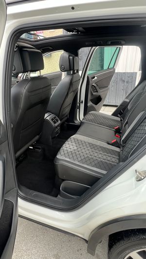Volkswagen Tiguan RLine 2.0 TDI DSG   - Foto 18