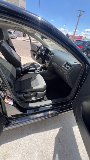 Volkswagen Jetta 1.6 TDI 105 DSG Advance Bluemotion Tech   - Foto 10