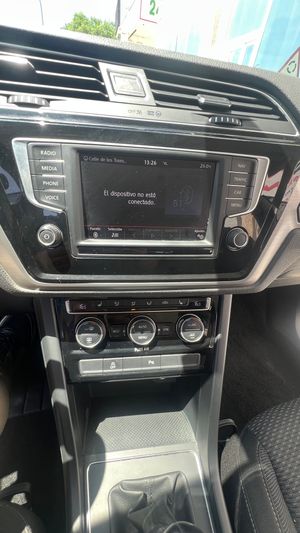 Volkswagen Touran 2.0tdi 150cv 7 plazas   - Foto 22