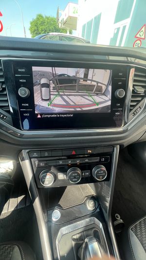 Volkswagen T-Roc motor 2.0 tdi 150cv pack r line   - Foto 19