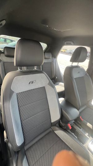 Volkswagen T-Roc motor 2.0 tdi 150cv pack r line   - Foto 14