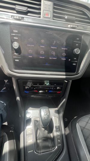 Volkswagen Tiguan R LINE 150CV   - Foto 24
