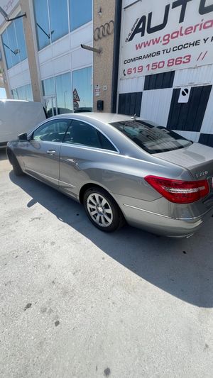 Mercedes Clase E 220CDI   - Foto 6