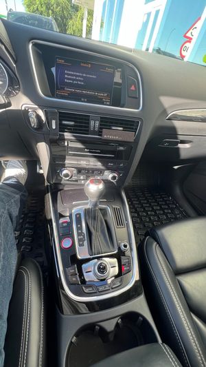 Audi SQ5 3.0 TDI 326CV quattro tiptro Competition CON LIBRO DE MANTENIMIENTO   - Foto 18