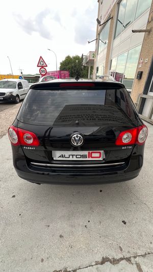 Volkswagen Passat  Variant 2.0 TDI 140 Advance Plus   - Foto 7
