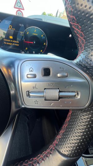 Mercedes Clase A  180 d CAMBIO AUTOMATICO PACK AMG   - Foto 17