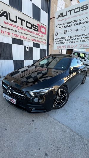 Mercedes Clase A  180 d CAMBIO AUTOMATICO PACK AMG   - Foto 2