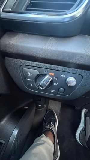 Audi Q5 2.0 TDI 163 CV FULL   - Foto 24