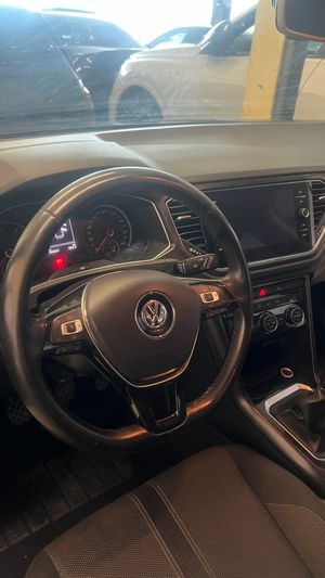 Volkswagen T-Roc Advance 1.0 TSI nacional    - Foto 12