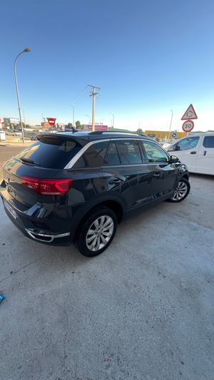 Volkswagen T-Roc Advance 1.0 TSI nacional    - Foto 8