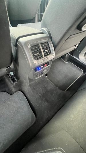 Volkswagen Tiguan 150 cv  - Foto 13