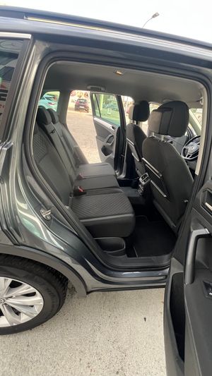 Volkswagen Tiguan 150 cv  - Foto 9