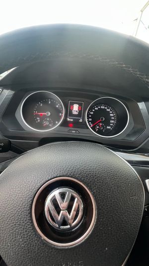 Volkswagen Tiguan 150 cv  - Foto 20