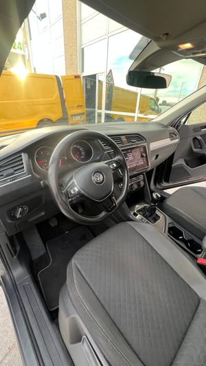 Volkswagen Tiguan 150 cv  - Foto 16