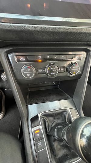 Volkswagen Tiguan 150 cv  - Foto 21