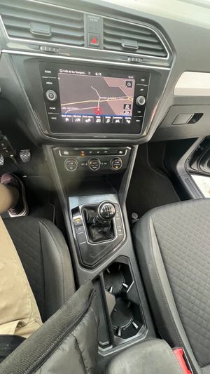 Volkswagen Tiguan 150 cv  - Foto 19