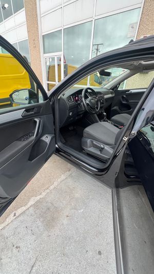 Volkswagen Tiguan Sport 2.0 TDI 4Motion DSG  - Foto 17