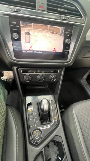 Volkswagen Tiguan Sport 2.0 TDI 4Motion DSG  - Foto 19