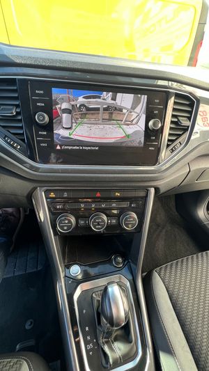 Volkswagen T-Roc troc 150cv - Foto 21