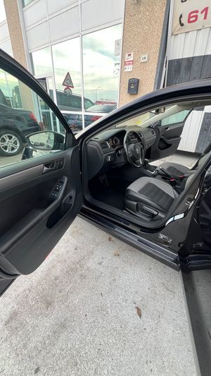 Volkswagen Jetta diesel cambio automatico - Foto 13