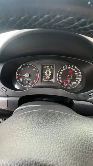 Volkswagen Jetta diesel cambio automatico - Foto 19