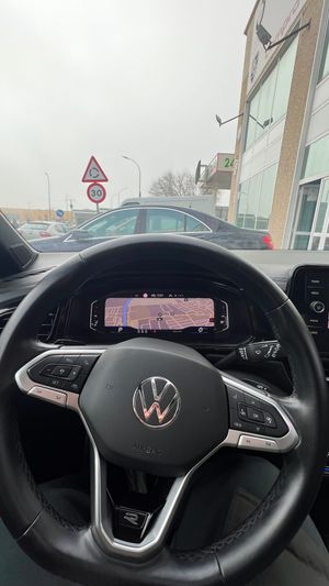 Volkswagen T-Roc RLine 2.0 TDI DSG 4x4 - Foto 20