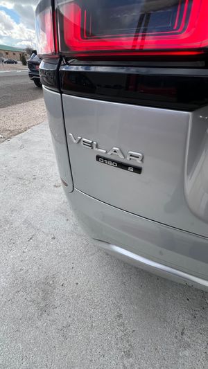 Land-Rover Range Rover Velar 2.0 D180 4WD Auto - Foto 7