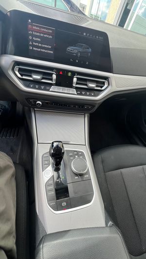 BMW Serie 3 318 i automatico 150cv - Foto 16