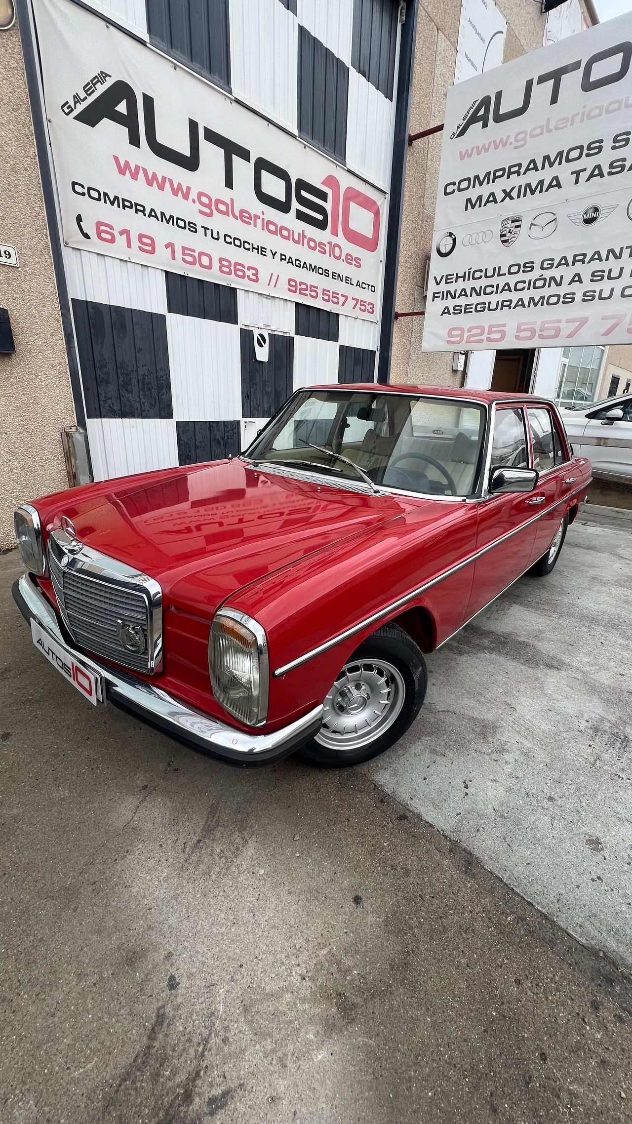 Mercedes 220 diesel año 1975 - Foto 1
