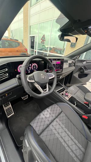 Volkswagen Tiguan R LINE 193CV - Foto 17