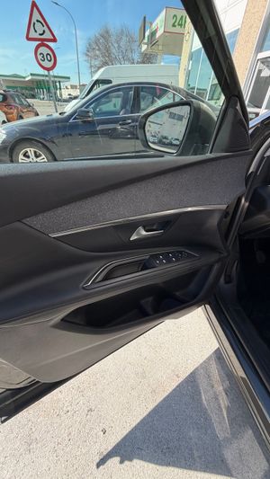 Peugeot 3008 BlueHDi SS Active Pack 130cv - Foto 13