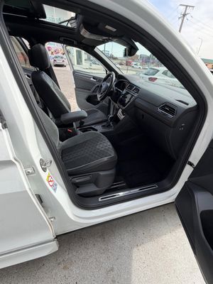 Volkswagen Tiguan 2.0 tdi 150 cv r line 7 plazas - Foto 7