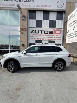 Volkswagen Tiguan 2.0 tdi 150 cv r line 7 plazas - Foto 3