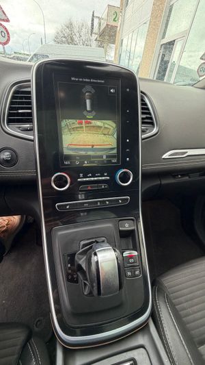 Renault Grand Scénic Diesel cambio automático 160cv 7 plazas - Foto 19