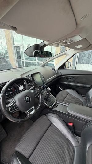 Renault Grand Scénic Diesel cambio automático 160cv 7 plazas - Foto 15