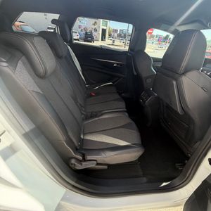 Peugeot 5008 120cv 7 plazas - Foto 8