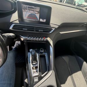 Peugeot 5008 120cv 7 plazas - Foto 17