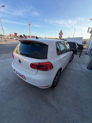 Volkswagen Golf  2.0 TDI DSG 6 vel GTD - Foto 6