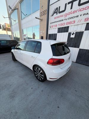 Volkswagen Golf  2.0 TDI DSG 6 vel GTD - Foto 4
