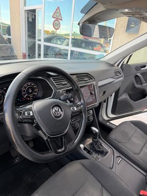 Volkswagen Tiguan 150 cv - Foto 12