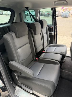 Mazda 5 2.0 diesel 7 plazas 143cv - Foto 9