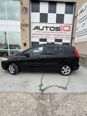Mazda 5 2.0 diesel 7 plazas 143cv - Foto 4