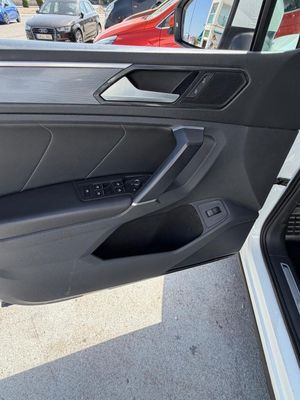 Volkswagen Tiguan R LINE 150CV FULL - Foto 15