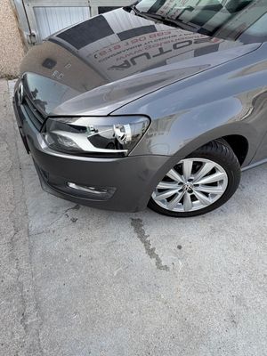 Volkswagen Polo GASOLINA CAMBIO AUTOMATICO - Foto 5