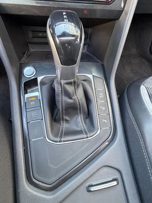 Volkswagen Tiguan 150cv R LINE - Foto 17