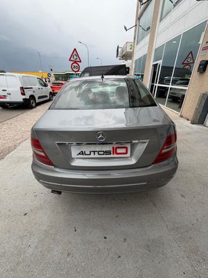 Mercedes Clase C 220CDI 170CV - Foto 7
