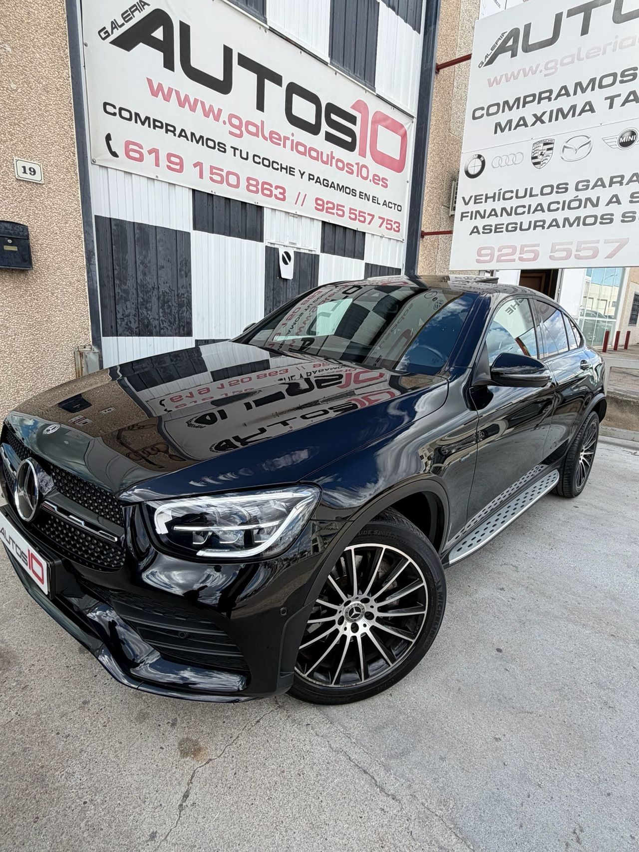 Mercedes GLC Coupé 300 e 4 matic - Foto 1