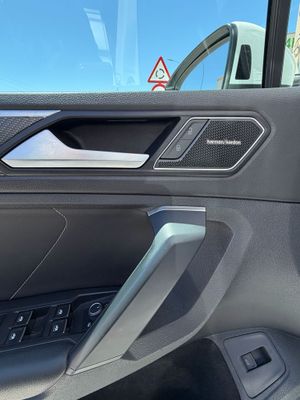 Volkswagen Tiguan r line 150cv DSG - Foto 11